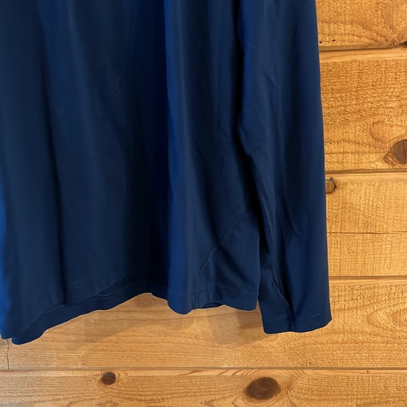 Mountain HardWear long sleeve - Picture 3 of 5